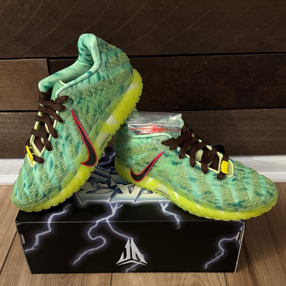 Nike JA 3 Halloween Boys Size 6